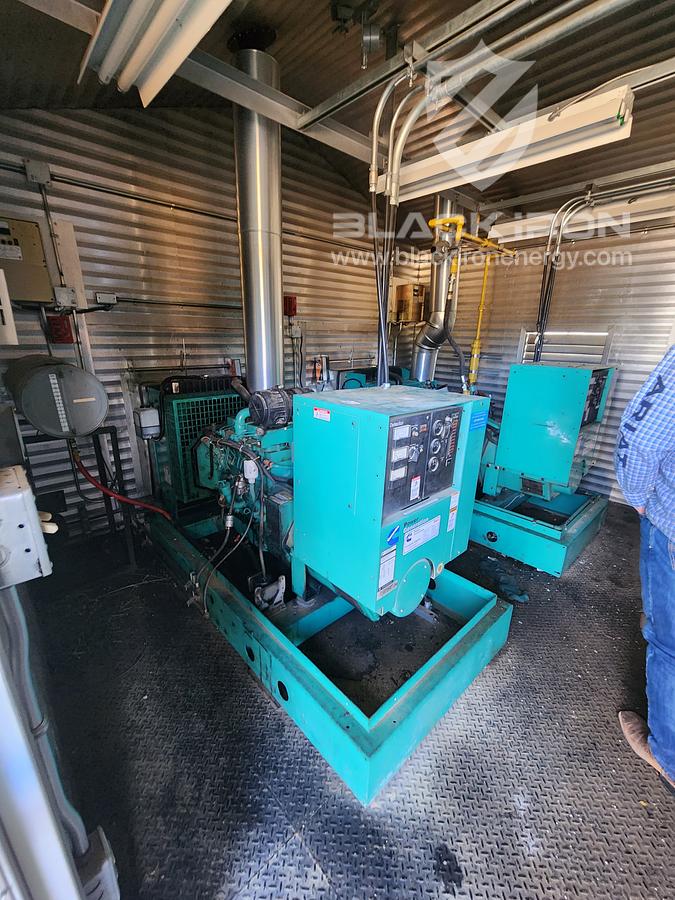 Used Dual 60kw, Nat Gas / Diesel