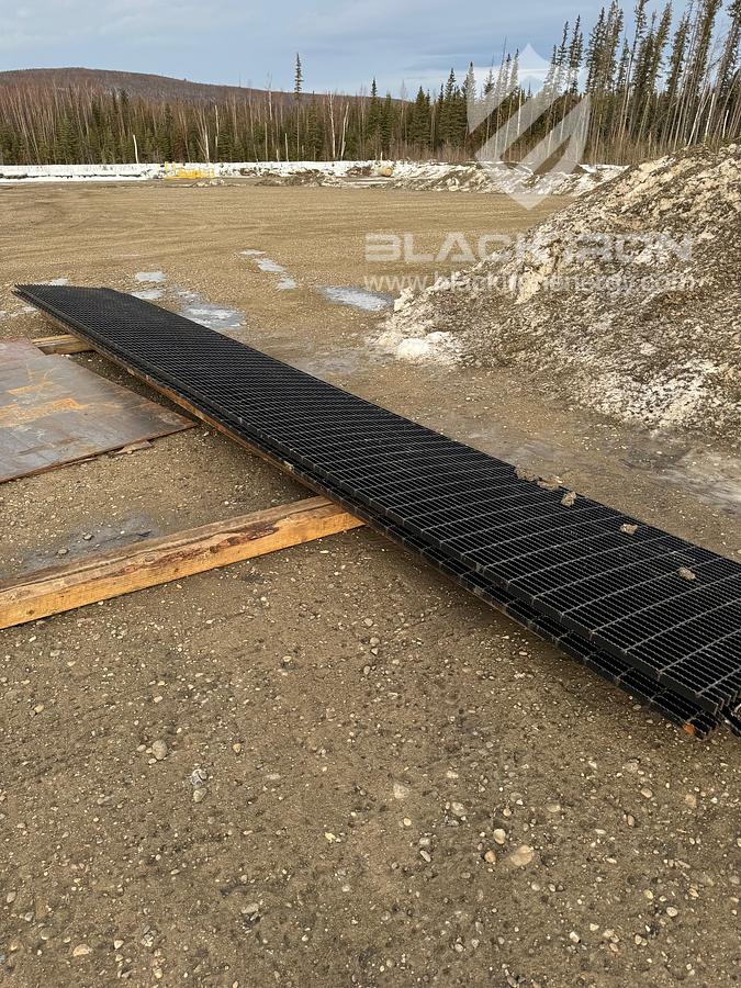 New Surplus Misc Pipe and Structural steel support member