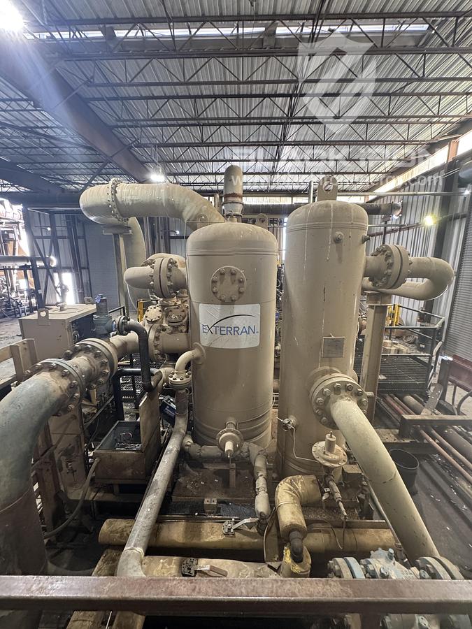 Used 2370Hp CAT 3608, Superior WH64 2 Stage Sour
