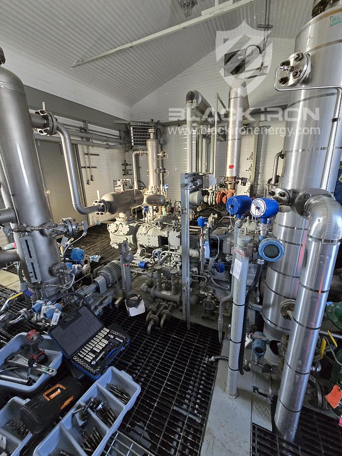 Used 169 hp Cat 3306TA Ariel JG4-4 Acid Gas Compressor