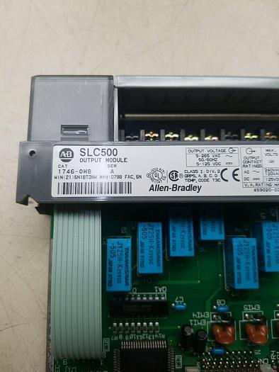Used A-B SLC 500 1746-OW8 Ser A