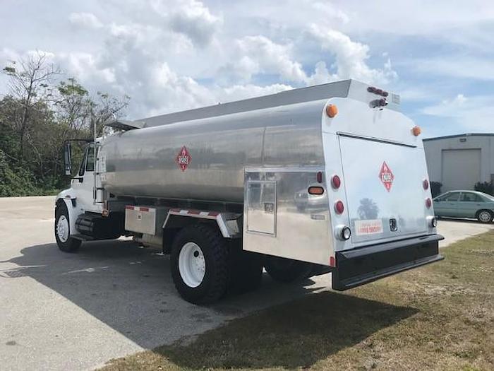 Used 2006 International 4300 Fuel Truck - C83458