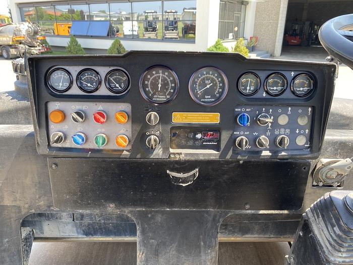 Usato 2005 DYNAPAC CC322