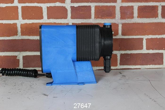 Used Pulsafeeder PULSATRON LMH7TA Pulsatron Metering Pump, 240 Gpd, 35 Psi Maximum Pressure, 115 Vac, Series Mp, Model #Lmh7Ta-Ptc3-Xxx. #27647