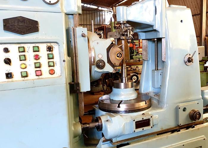 Used Cugir FD500 Gear Hobbing Machine