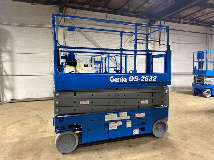 Used 2012 GENIE GS-2632