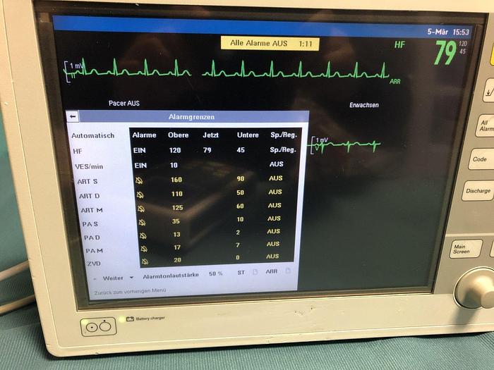 D'occasion Dräger Infinity Delta XL Patientenmonitor mit Zubehöre