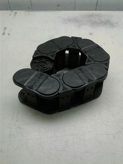 igus E4.32.01 (4 pieces), E4.32.02.063 (4 pieces)