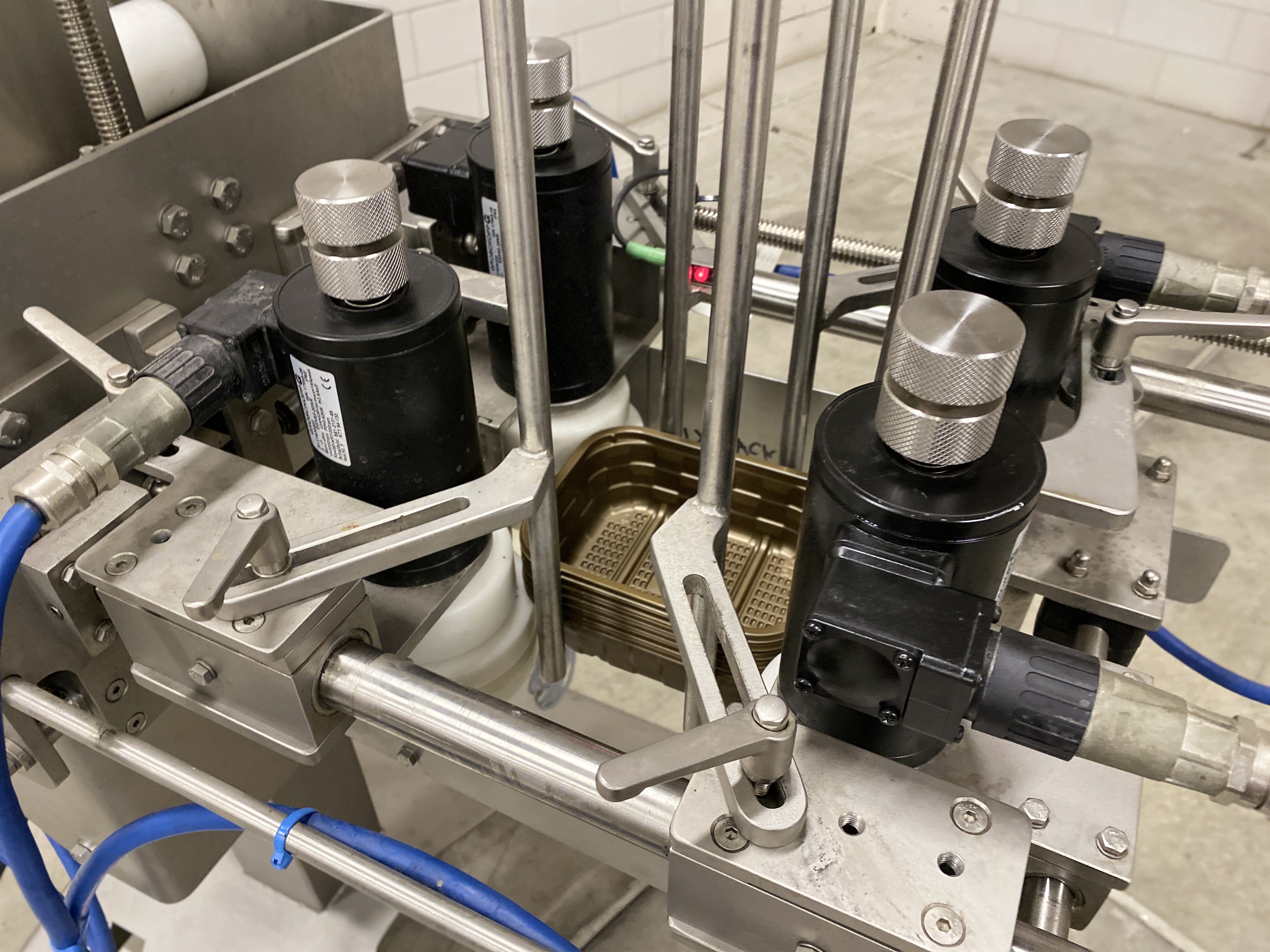 Refurbished 2016 V-tech universal tray-denester VT-SD