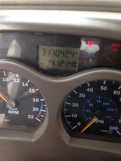 Used 2002 Mack CH613 with 80BBL VACUUM TANK