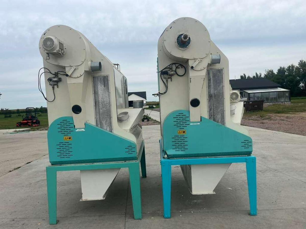 Used BUHLER MVSQ 150 AIR RECYCLE UNITS
