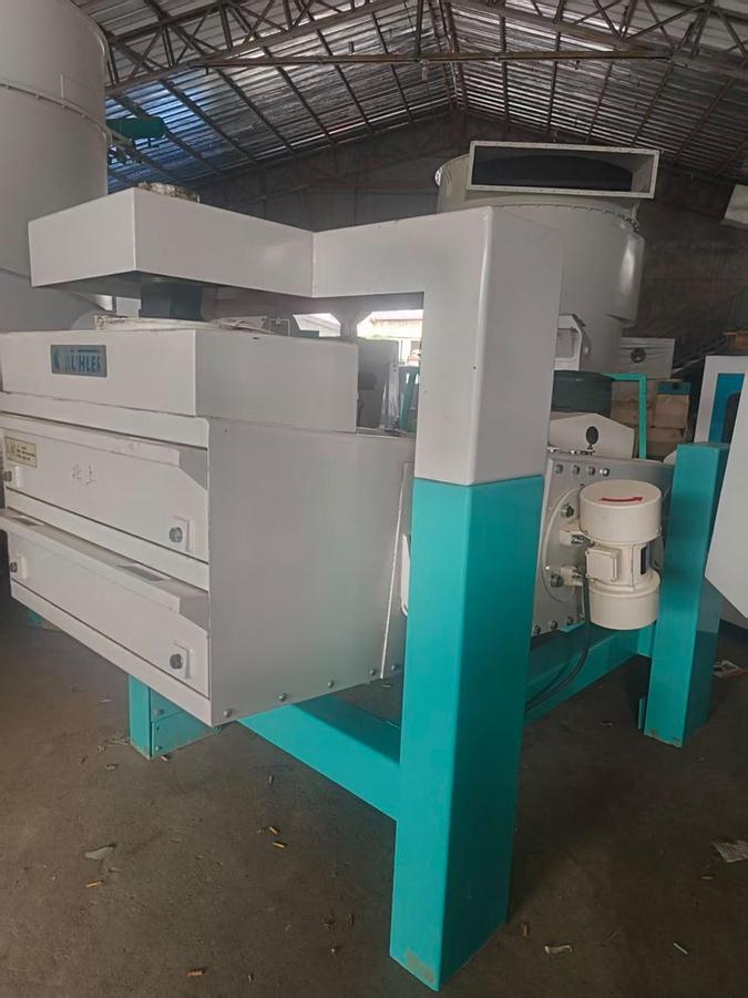 Used BUHLER MVSQ 100 AIR RECYCLE UNITS.