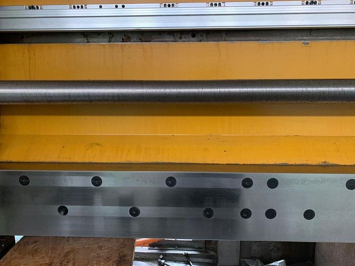 D'occasion Tour vertical CN Pietro CARNAGHI AC 20