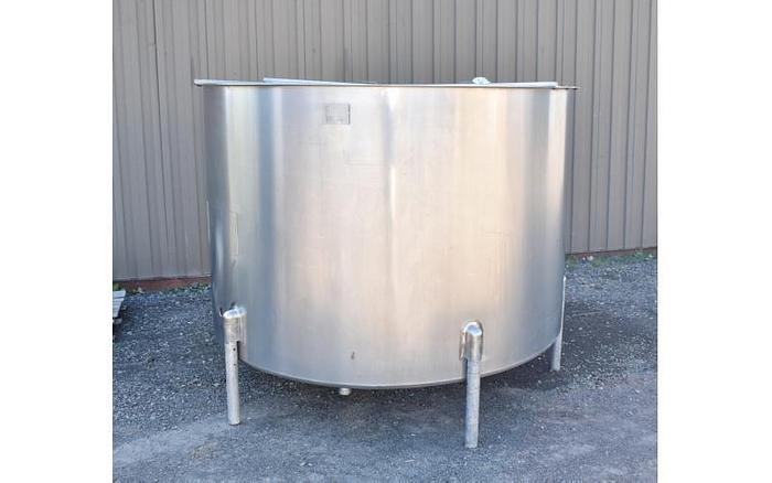 USED 1100 GALLON, STAINLESS STEEL