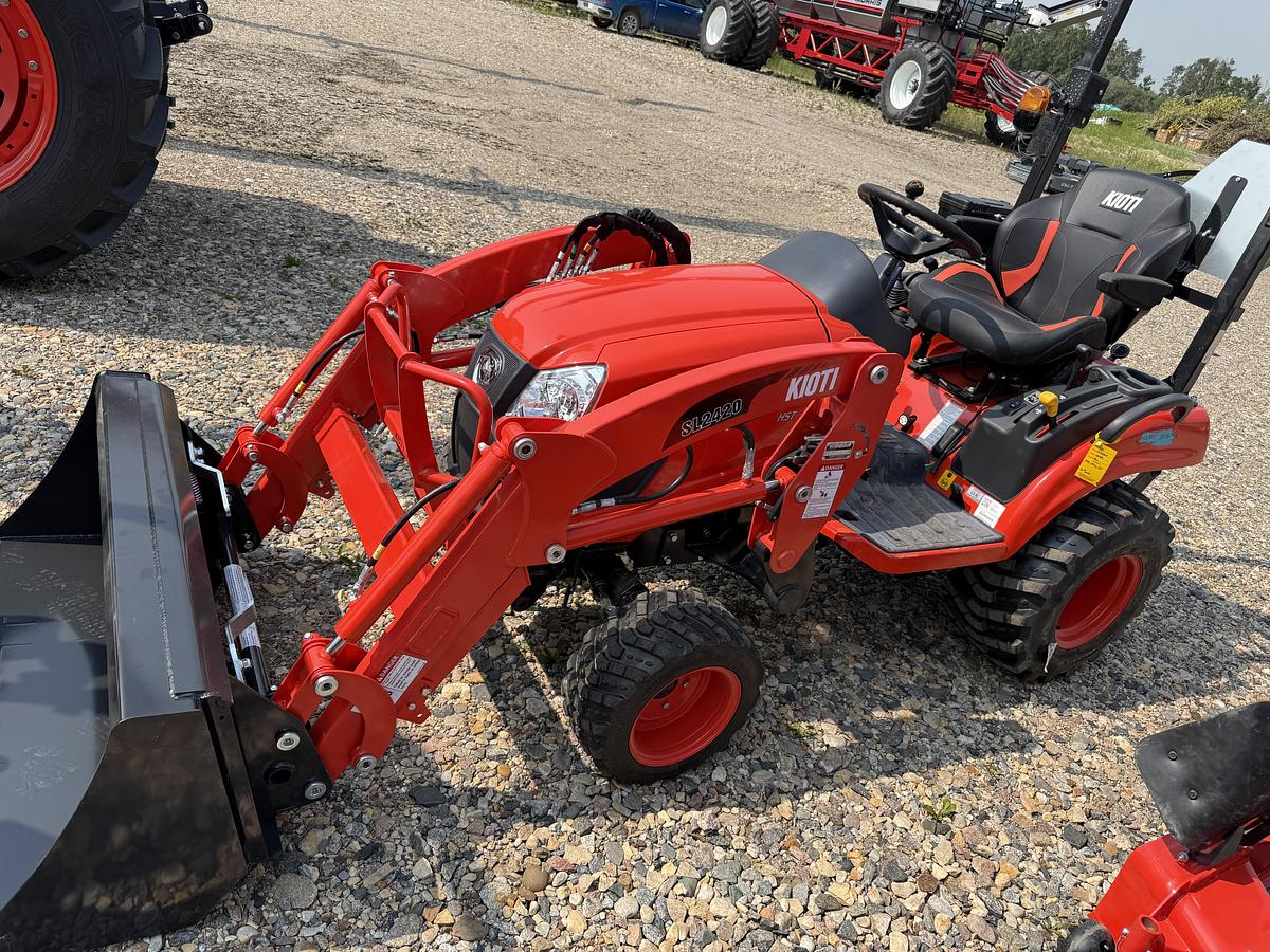 2026 Kioti CS2520H