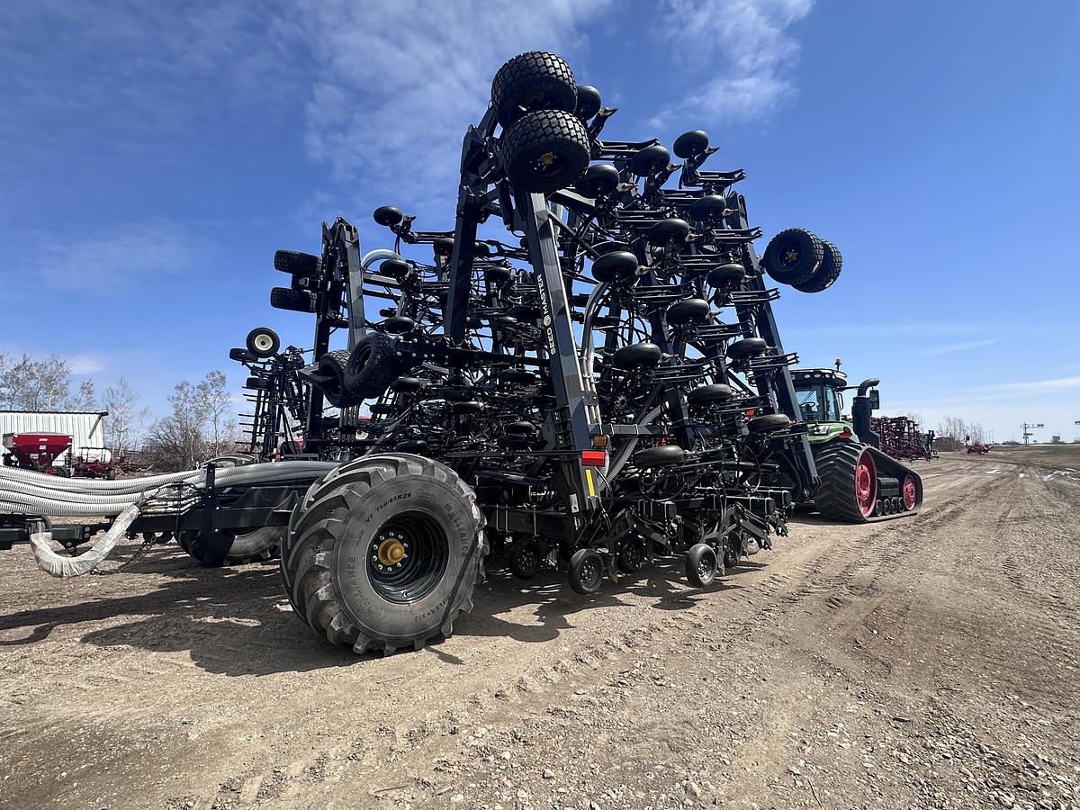 2025 SeedMaster 8012 Wide M Single Knife & E860 Cart