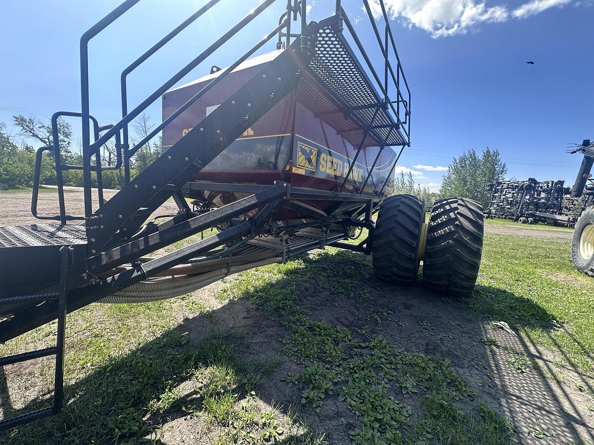 Used 2014 Seed Hawk 6010 Air Drill