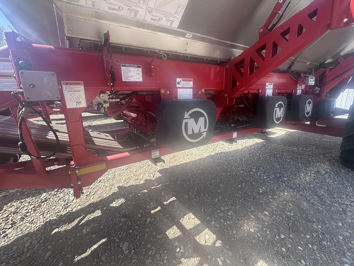 New 2025 Morris 91000 Air Cart