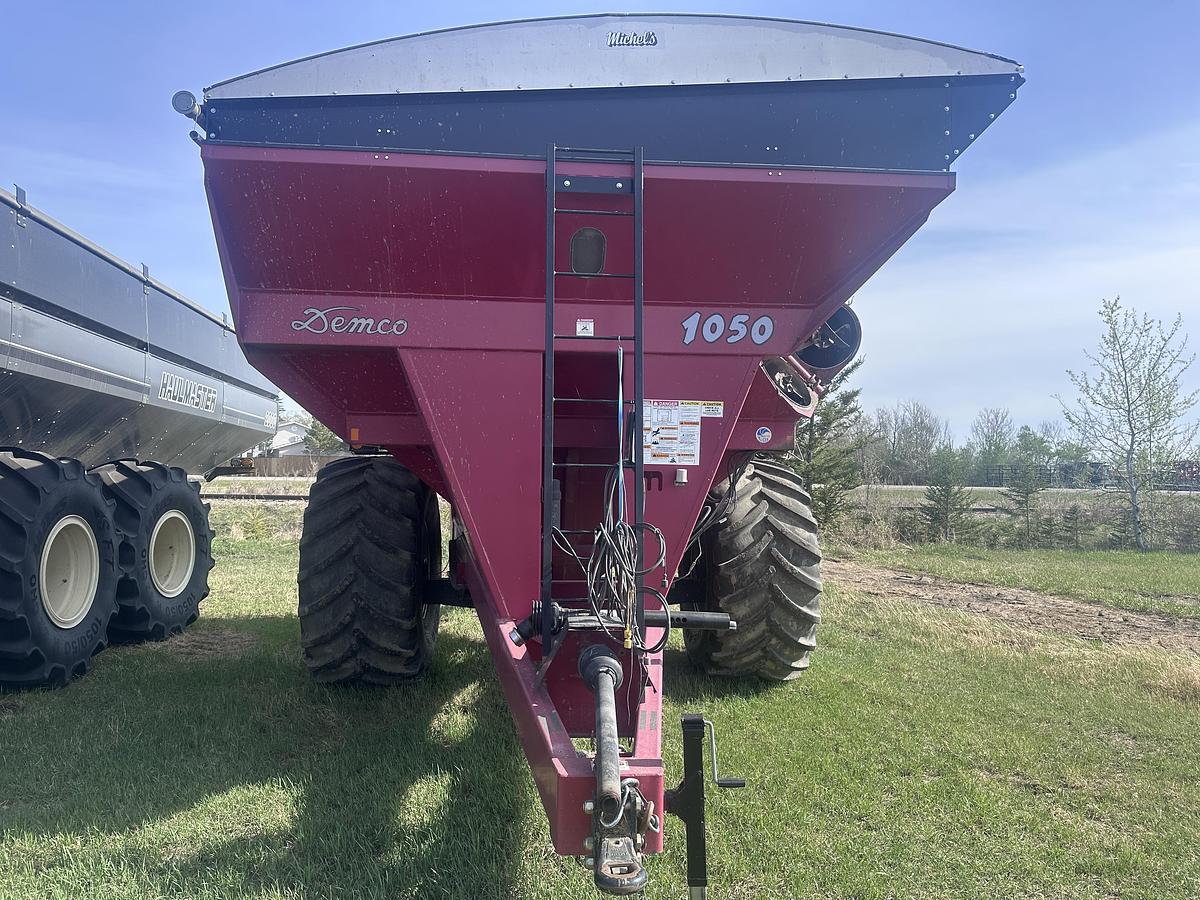 Used 2016 Demco 1050