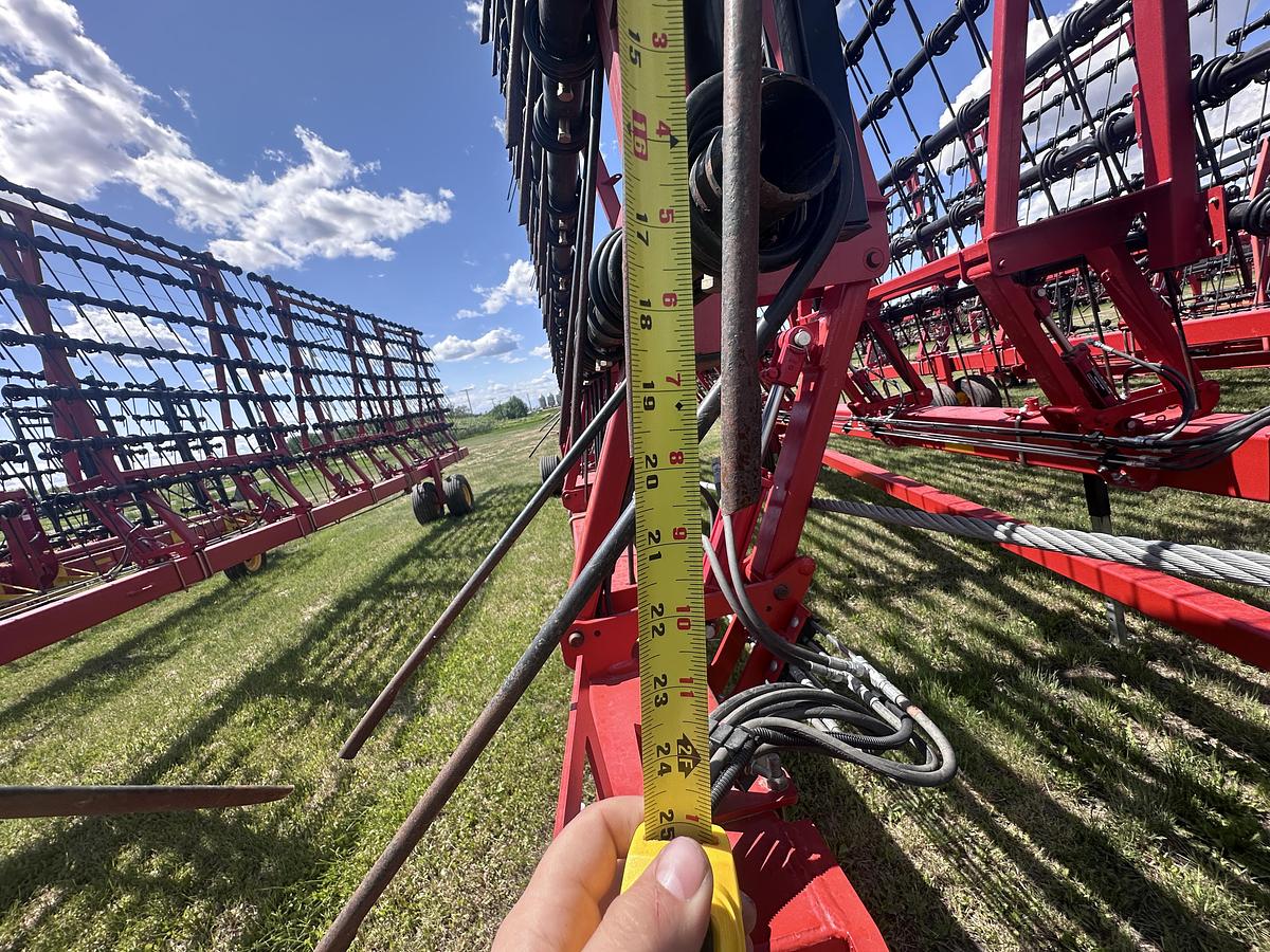 Used Used 2018 Bourgault XR770 Harrow