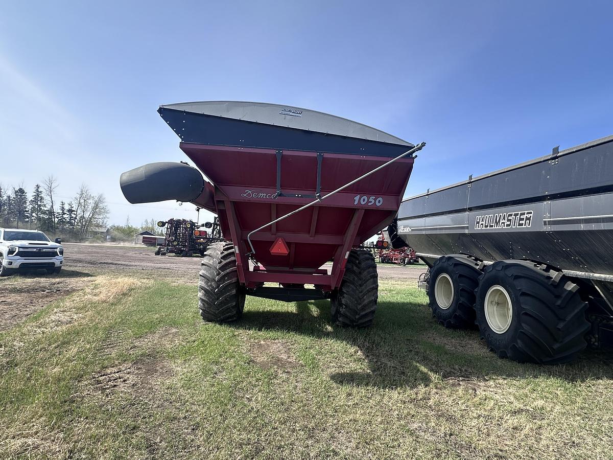 Used 2016 Demco 1050