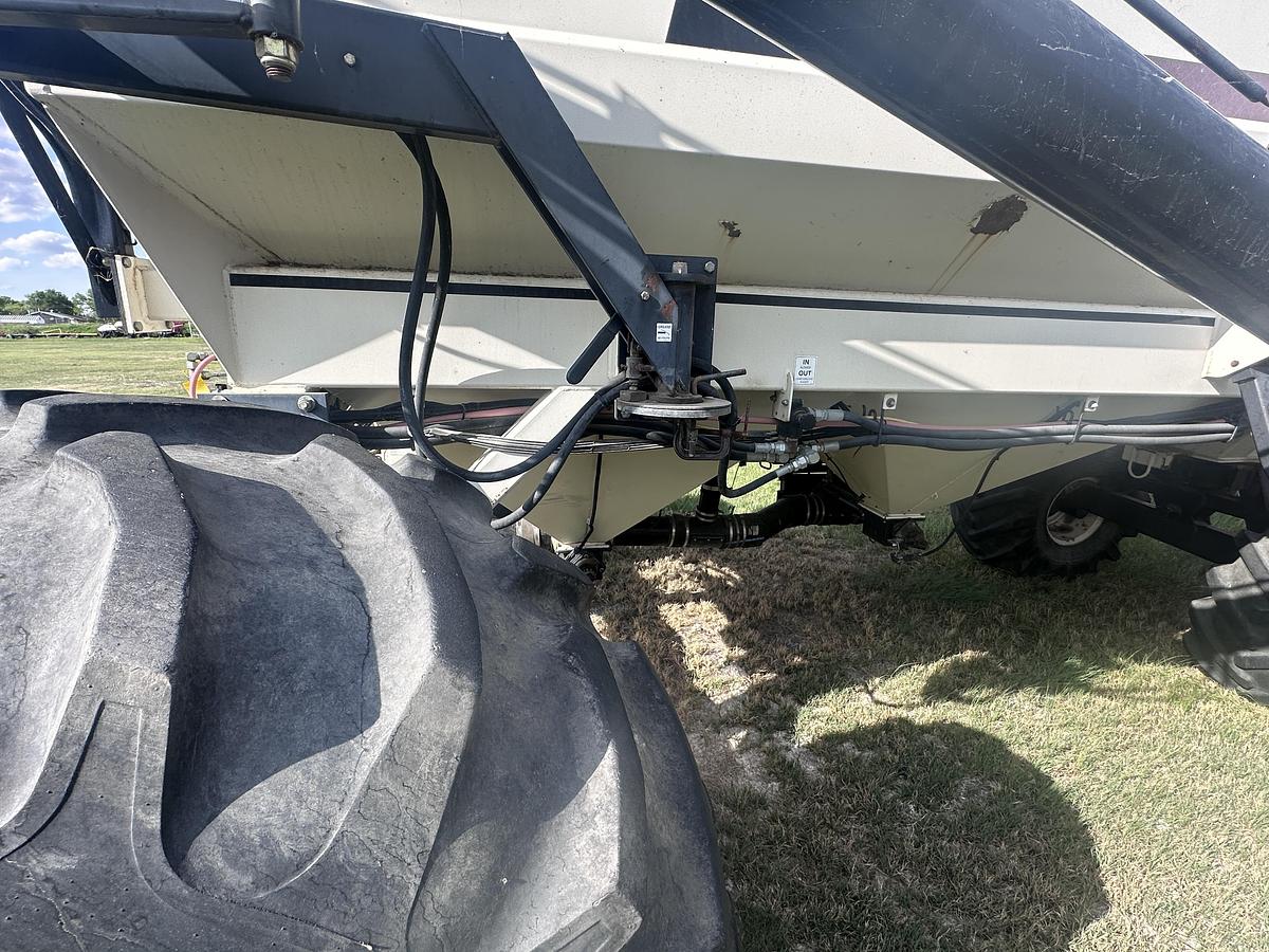 Used Bourgault 5710-54 Air Drill