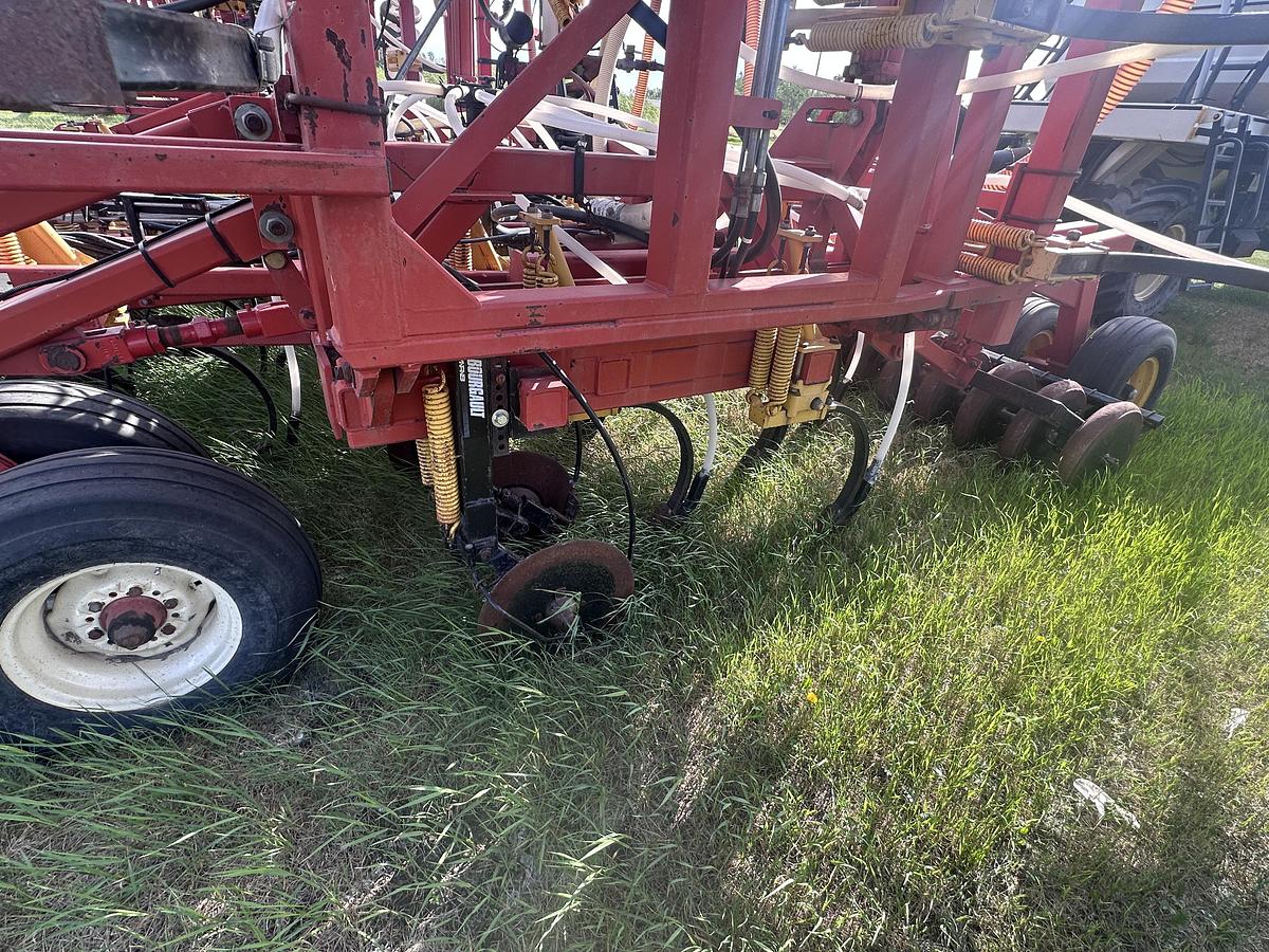 Used Bourgault 5710