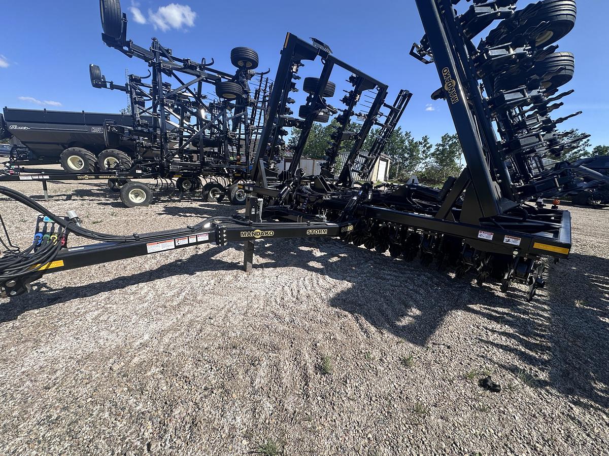 New 2024 Mandako STORM 40 Vertical Tillage