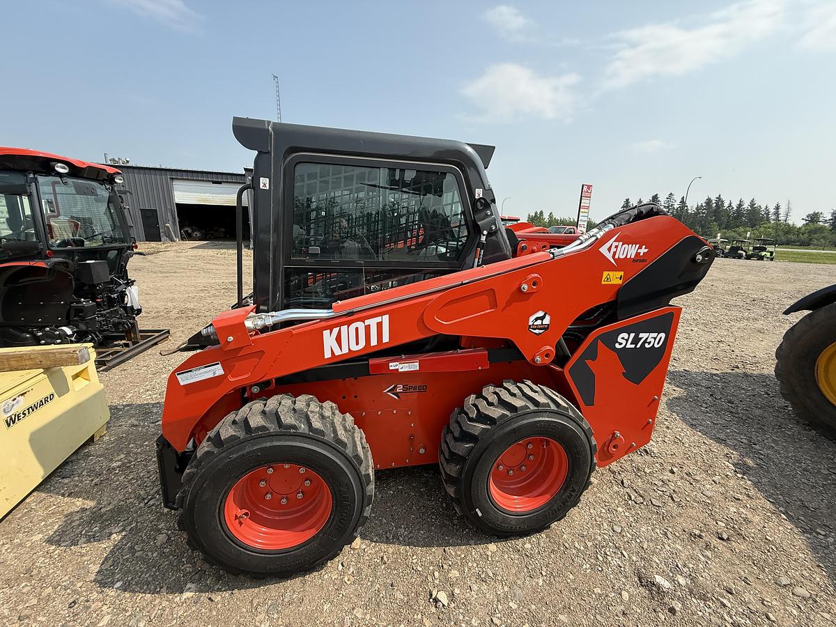 2026 Kioti SL750 Flow Plus