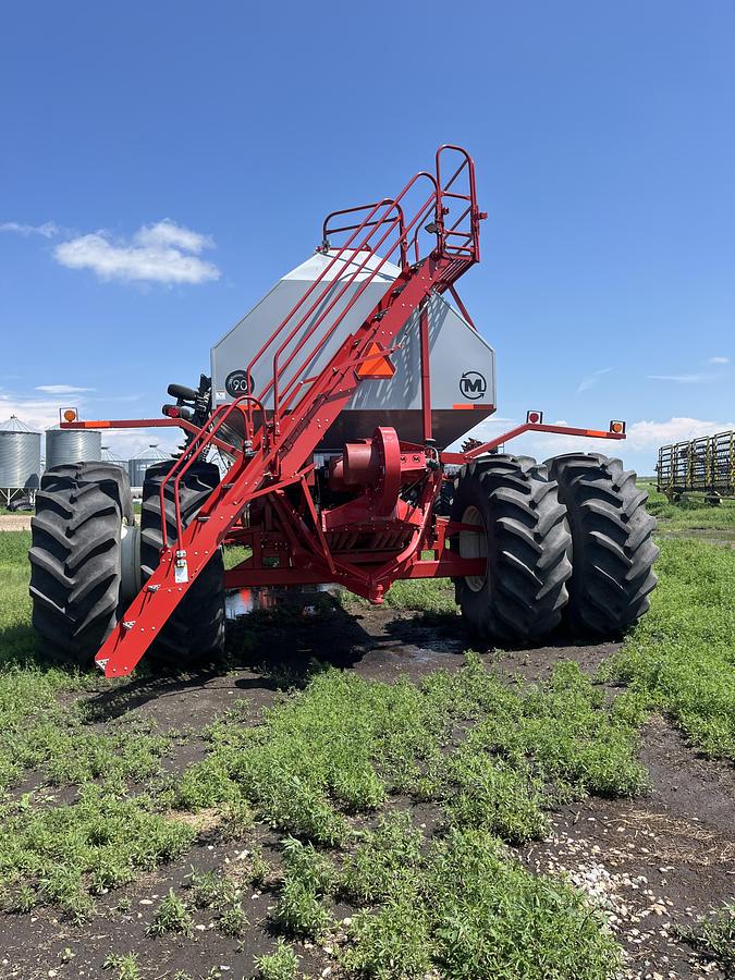 Used 2022 SeedMaster Wide M 8012