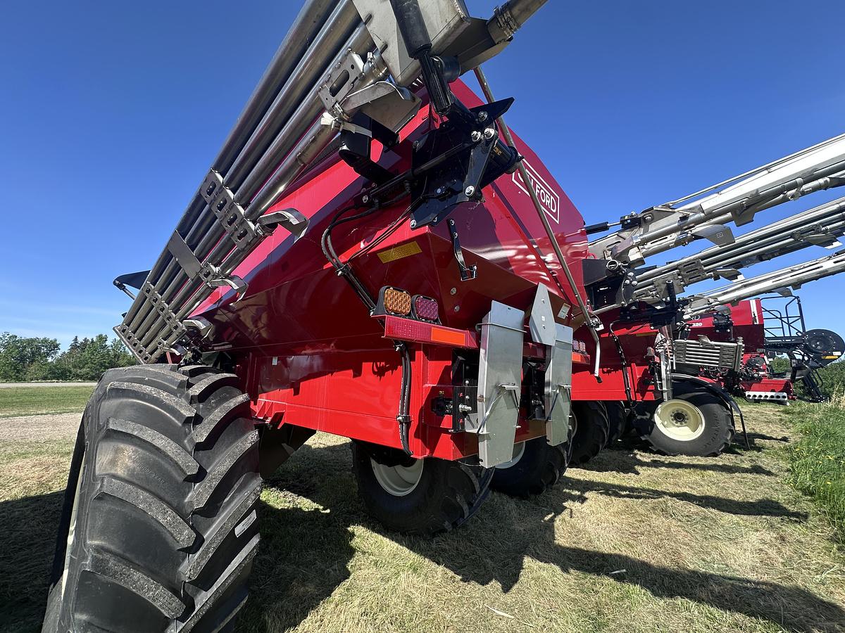 2024 Salford VALMAR 8711