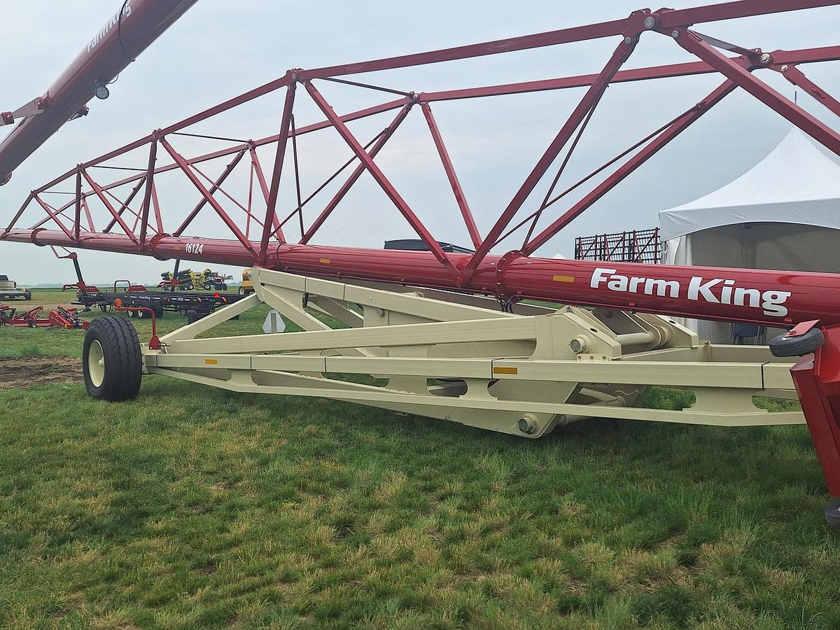 2025 Farm-King Y16125TS1