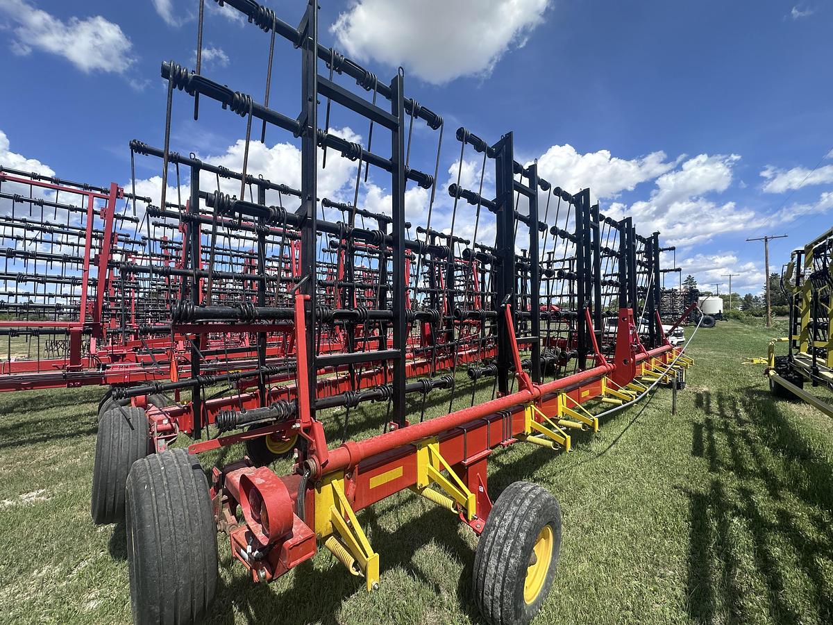 Used 2015 Bourgault 7200-72