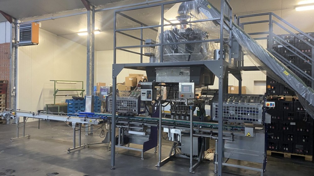 Used Full Jasa ishida weighing shaker line