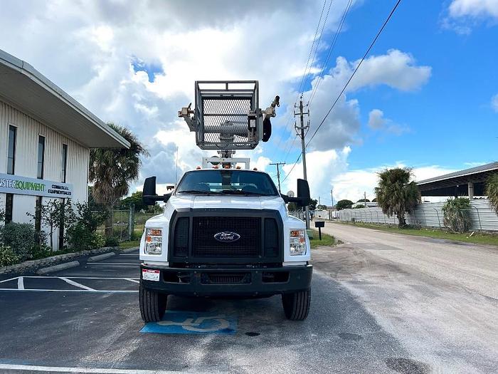 Used Versalift VTP40NE Cable Placer on 2018 Fred F750 Crew Cab Utility Reel Truck