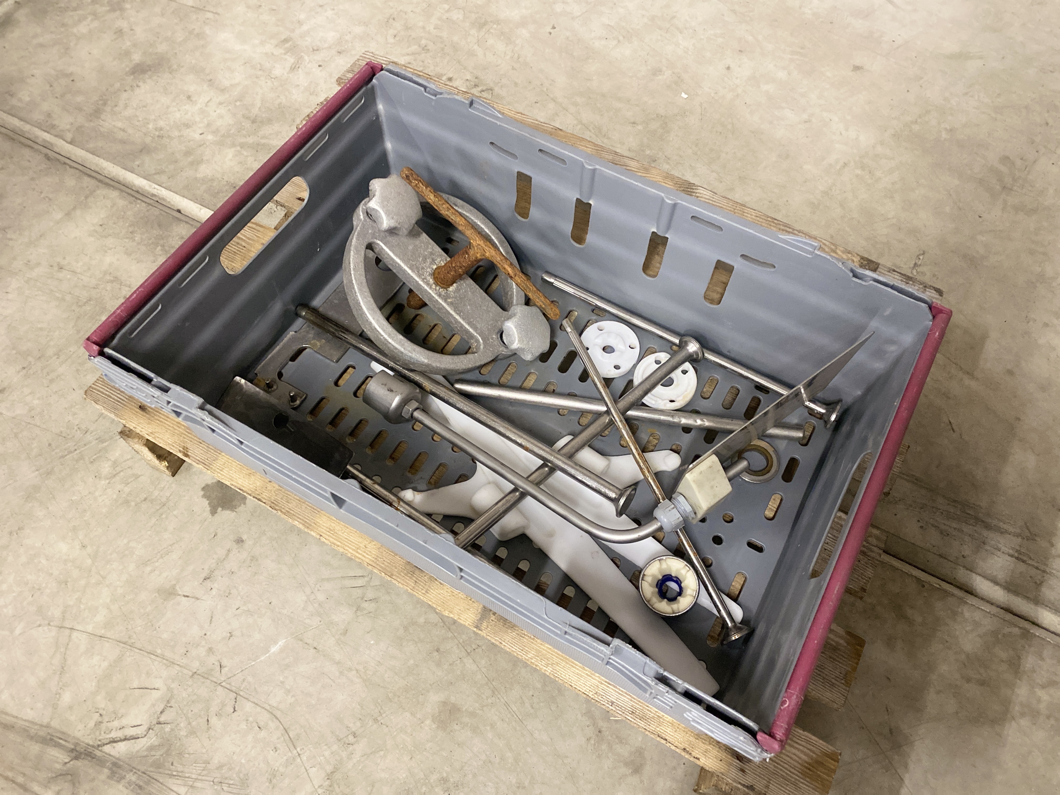 Used Handtmann VF200 vacuum filler