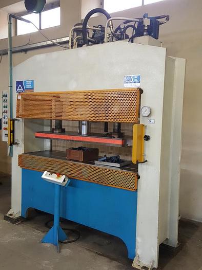 Usata Pressa AEM3 100 Tonn. idraulica