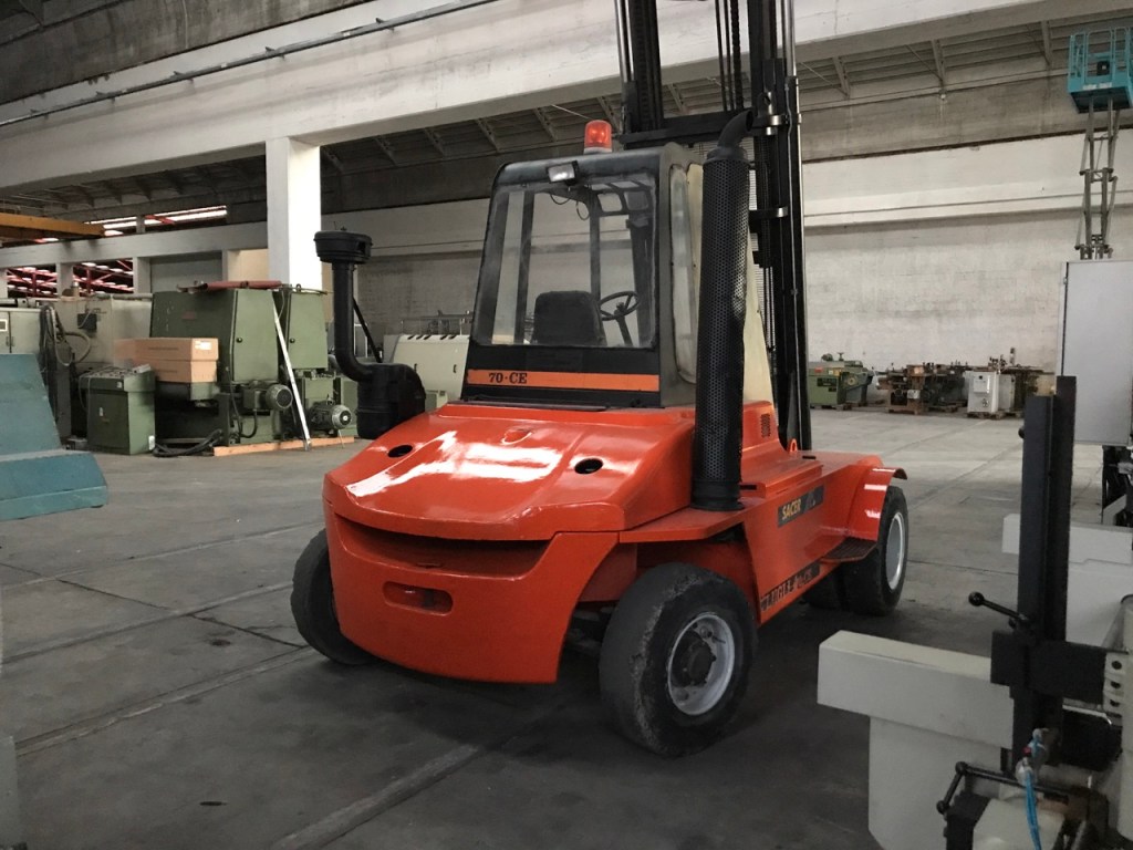 Usato 1997 Sollevatore a gasolio marca Lugli modello 70CE