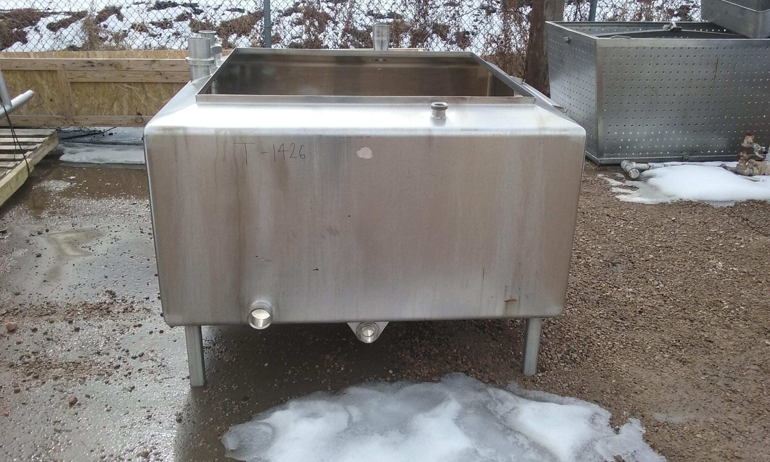 Usado 250 GALLON SINGLE SHELL TANK