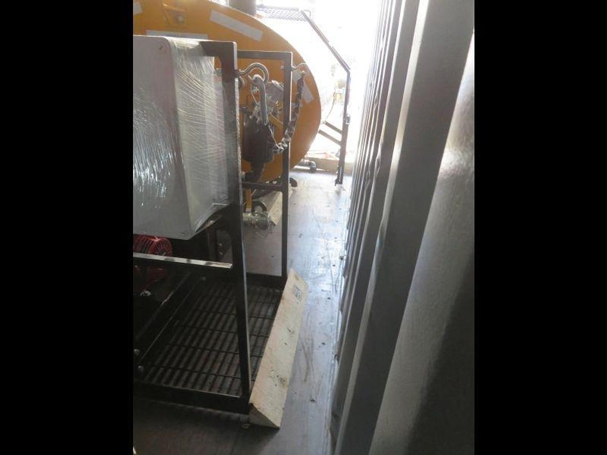 400 Gallon Asphalt Distributor Tank Skid Mounted