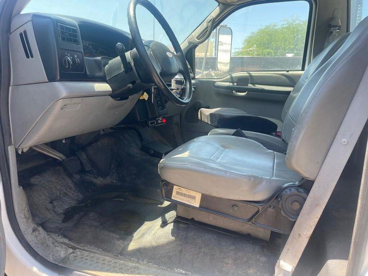 Used 2004 F-750 with Bergkamp FP5 Patcher