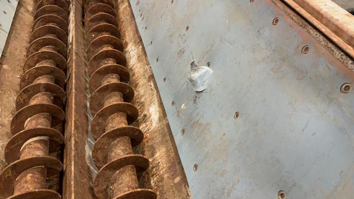 Used Twin Screw Conveyor Bin with discharge screw