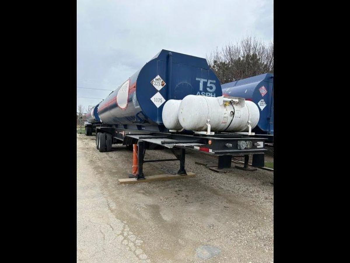 Used 2004 Taurus 20-Ton Tanker