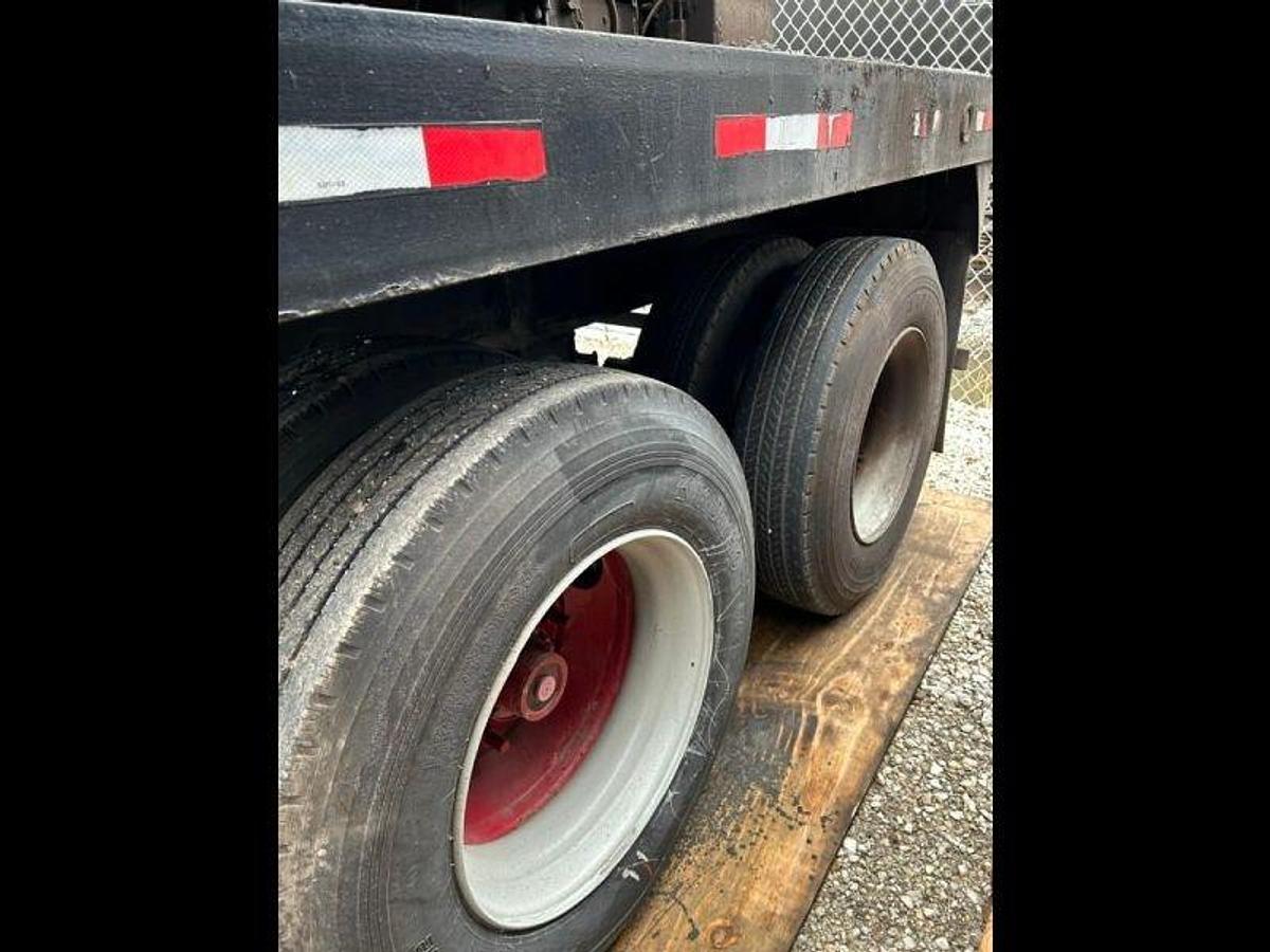 Used 2004 Taurus 20-Ton Tanker