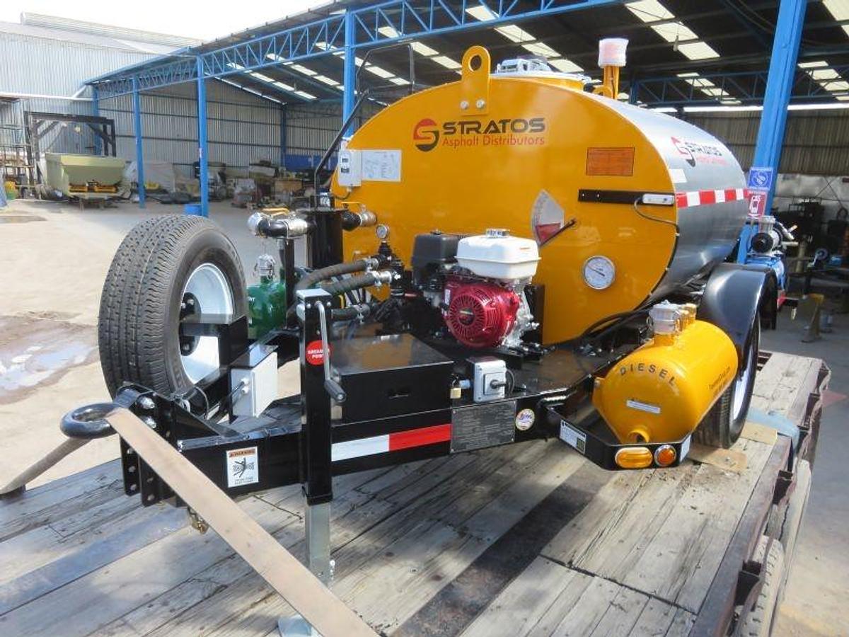 400 Gallon Distributor Trailer