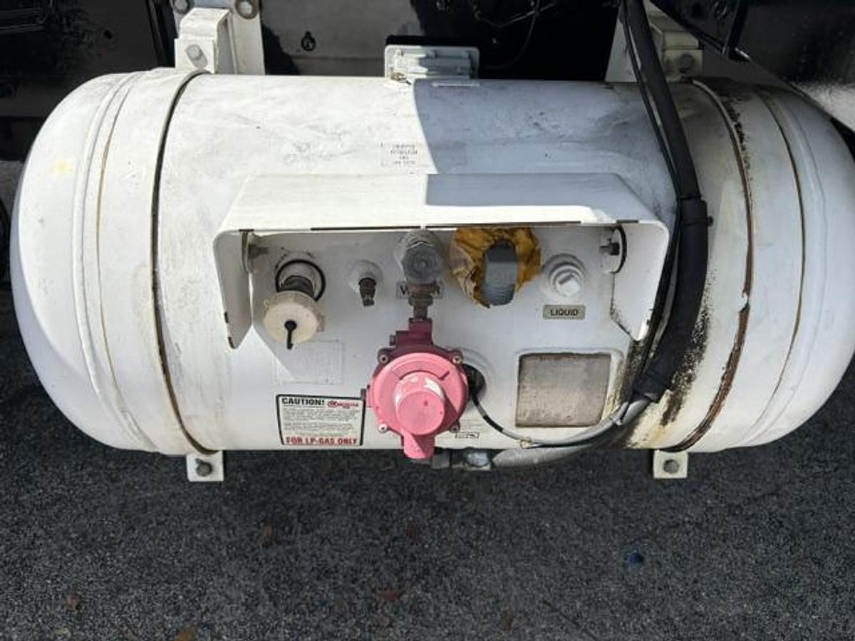 Used 2016 Kenworth Model T-370 Pro-Patch Pothole Patcher