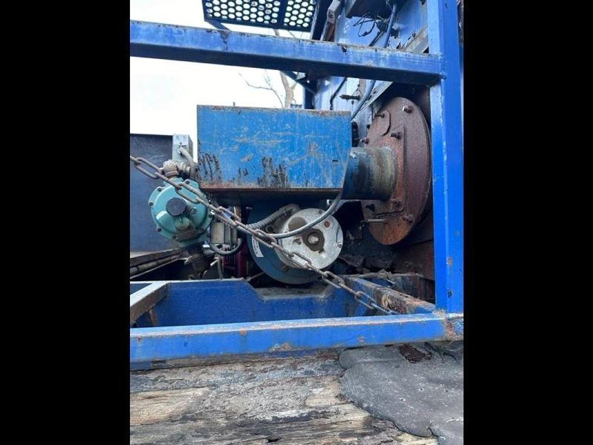 Used 2004 Taurus 20-Ton Tanker