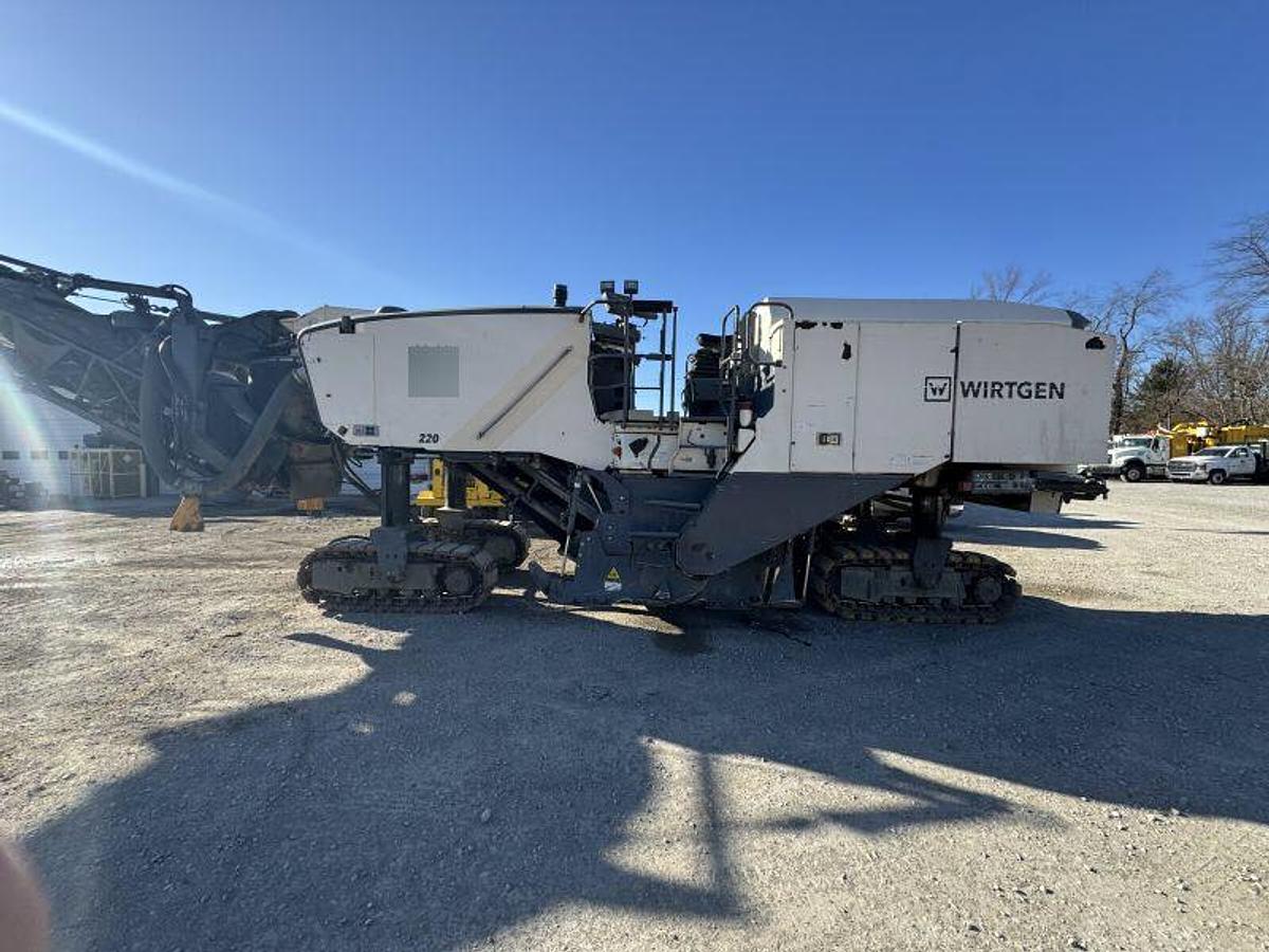 Used Wirtgen W220