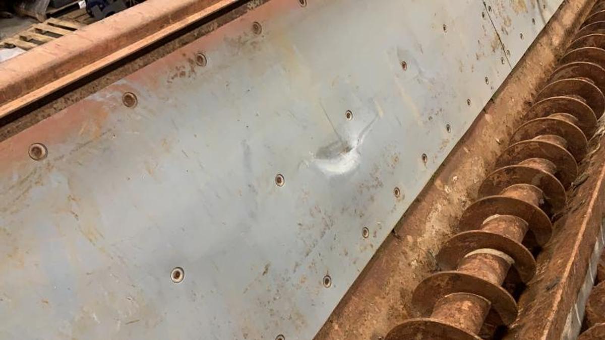 Used Twin Screw Conveyor Bin with discharge screw