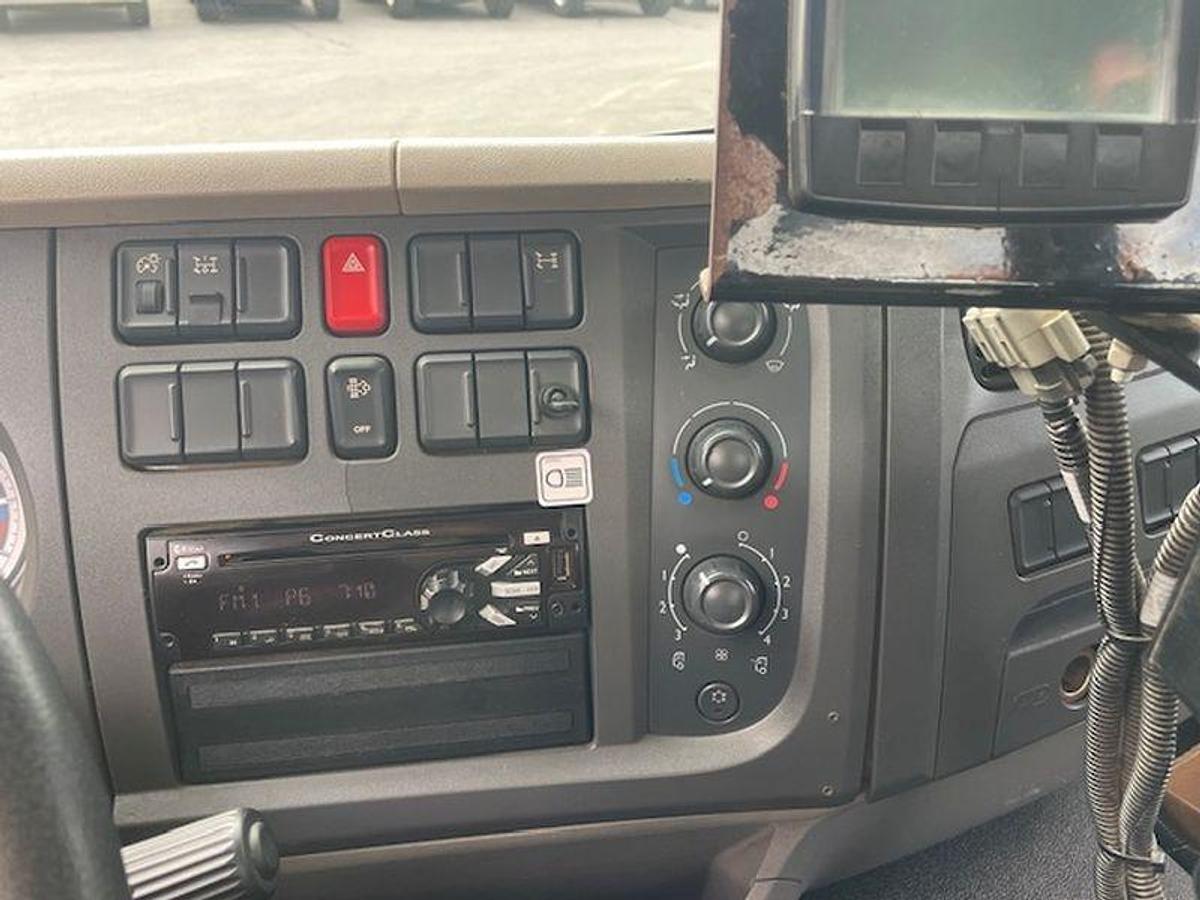 Used 2017 Rosco RA 400 Asphalt Patch Truck